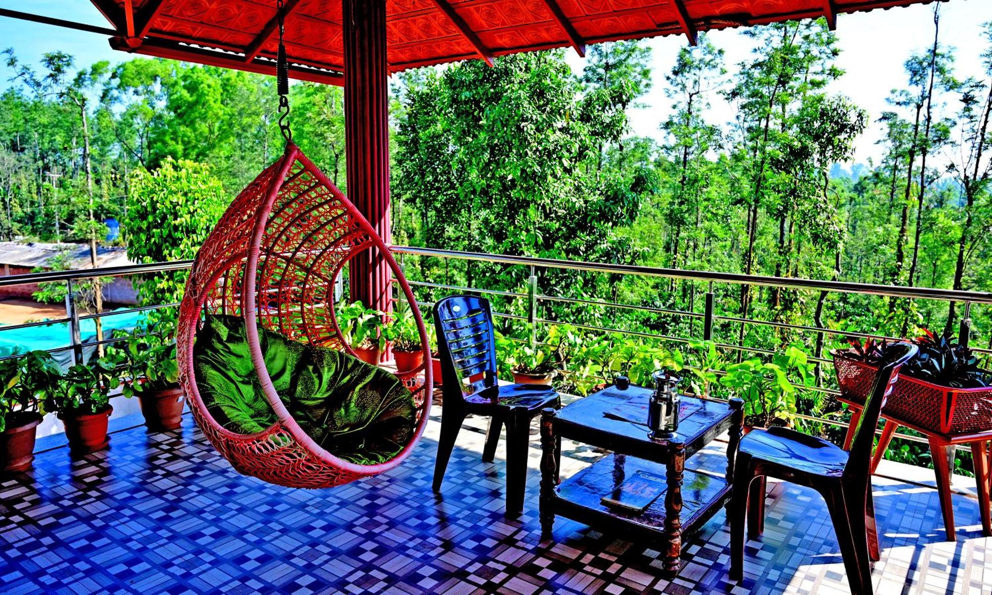Hulihara Homestay - Full Villa, Coffee Estate & Balcony View Sakleshpur Eksteriør bilde